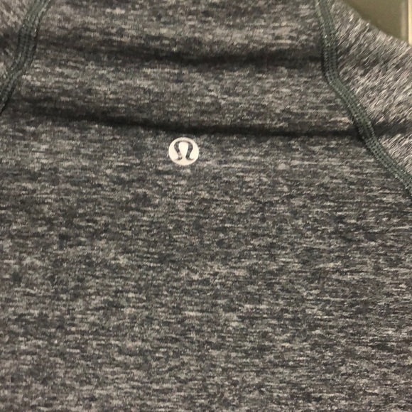 Lululemon jacket - Picture 4 of 6